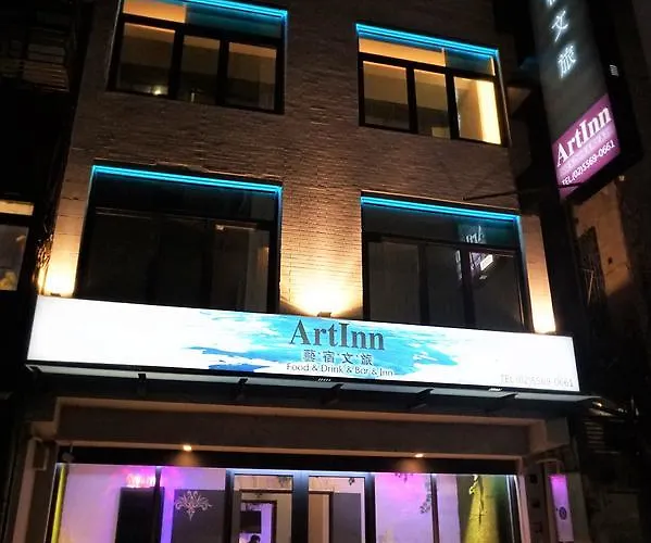 Art Hostel